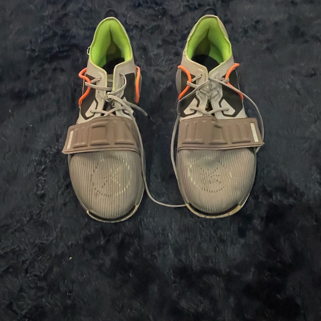 Used As Is No Insole Great Shoe For Basketball And Other Sports